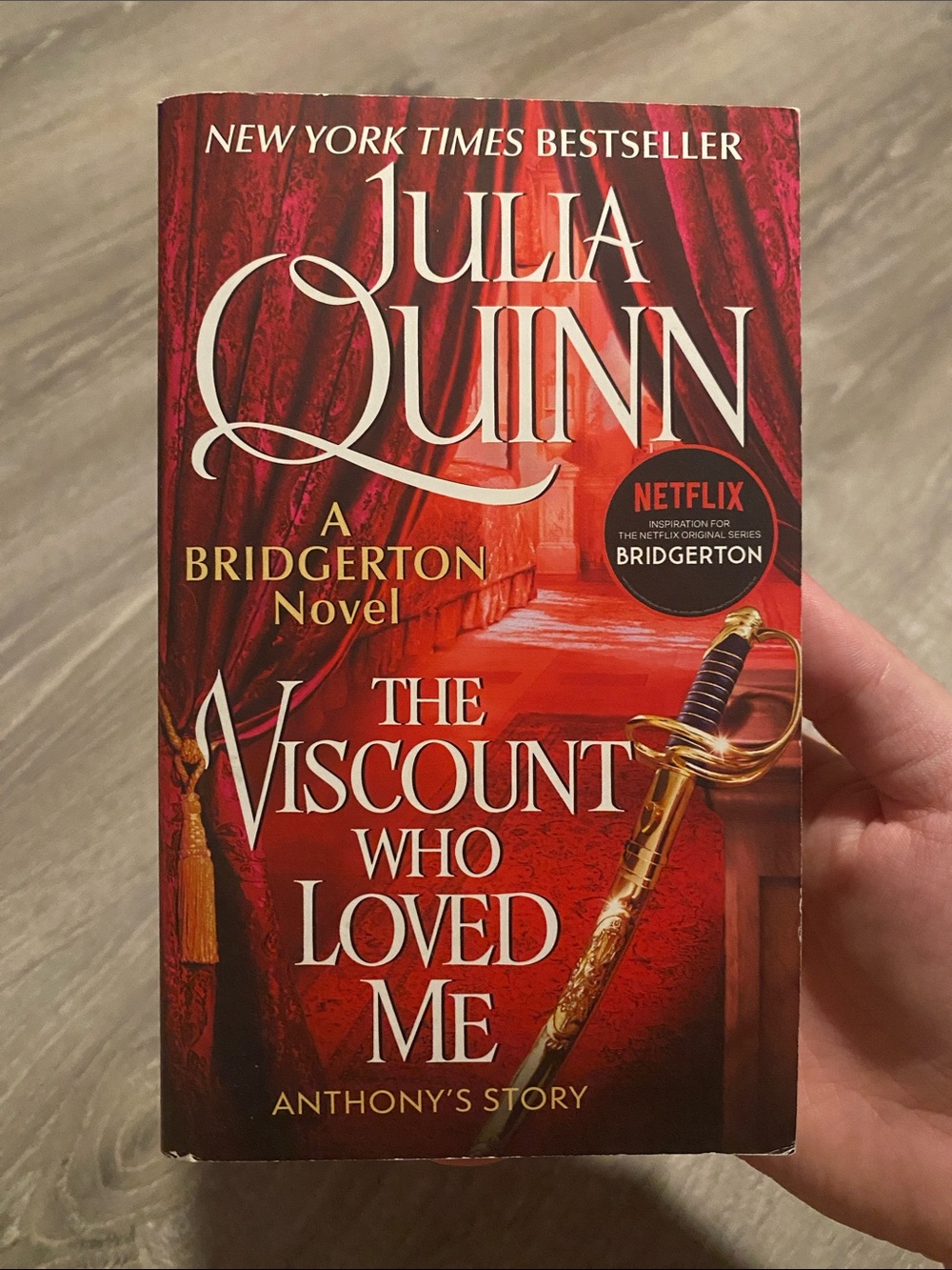Bridgerton “The Viscount Who Loved Me” book 🫖